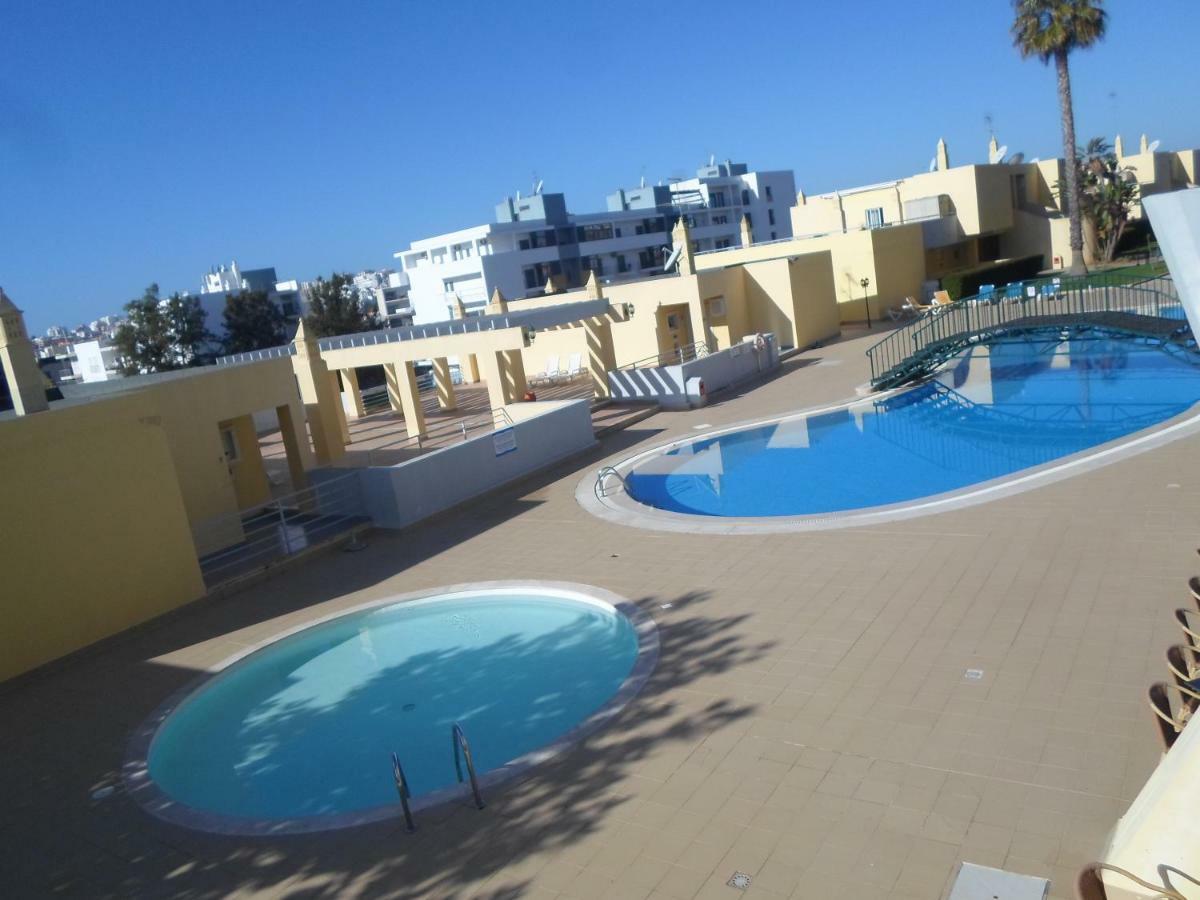 Condominio Do Mar Lagos Exterior foto